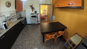 House, Multiple Bedrooms, Balcony | Dining - Apartment Gentile 200 Meters From the sea (Albissola Marina)