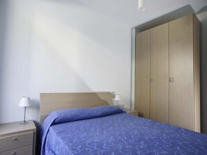 3 bedrooms - Dolce Mare 4 - Sea Front - Large Balcony - Sandy Beach (Modica)