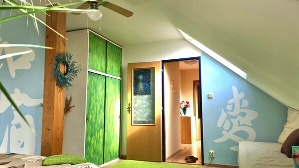 3 Schlafzimmer, Schreibtisch, Bügeleisen/Bügelbrett, kostenloses WLAN