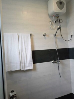 Bathroom - Subravilla  (Nuwara Eliya)