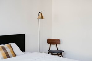 Departamento, 2 camas Queen size | 2 habitaciones, escritorio, wifi gratis y ropa de cama 