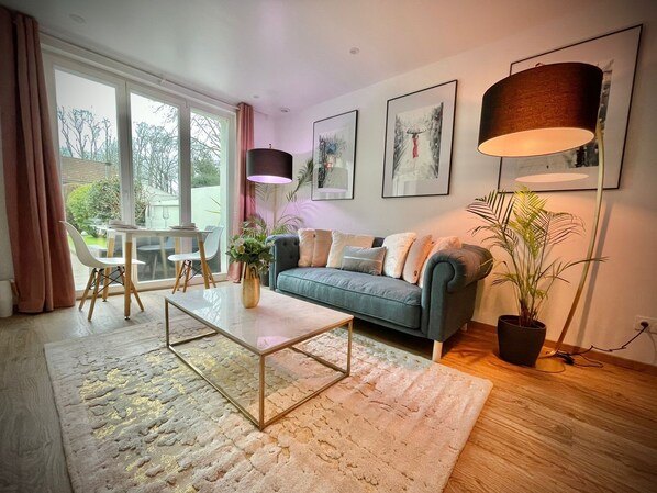 Flat-screen TV - Relax - Spa - Romantic stay (Margny-lès-Compiègne)