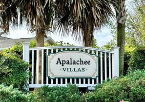 Exterior detail - 2/2 in The Village of Buttonwood (The Villages)