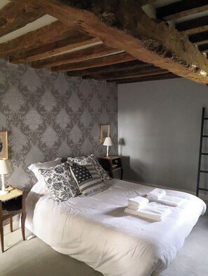 2 chambres, bureau, lit parapluie, Wi-Fi