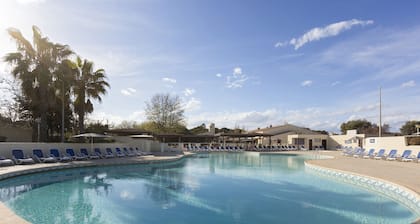 SOWELL RESIDENCES Les Lauriers Roses