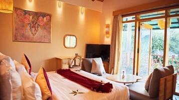 Deluxe Cottage | 1 bedroom, Egyptian cotton sheets, premium bedding, minibar