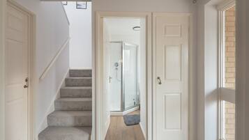 House, Multiple Beds | Interior