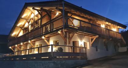 La Ferme des FingĂšres - Appartement tout confort face au Mont-Blanc.<br><br><br>Cette an