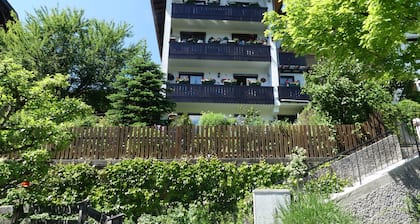 Apartment on the 1st floor. Only 10 minutes walk to the town center.