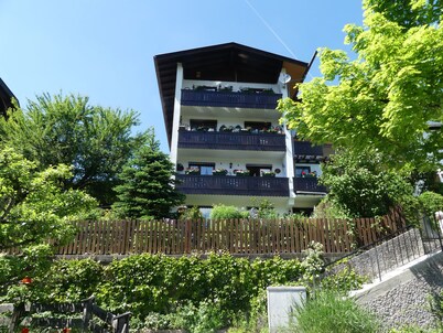 Apartment on the 1st floor. Only 10 minutes walk to the town center.