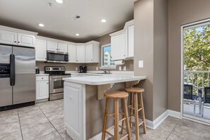 Fridge, microwave, coffee/tea maker, cookware/dishes/utensils - Princess Irene Unit 102 Oceanside Condo 3BR 2Bath w/Jacuzzi plus parking (Ocean City)