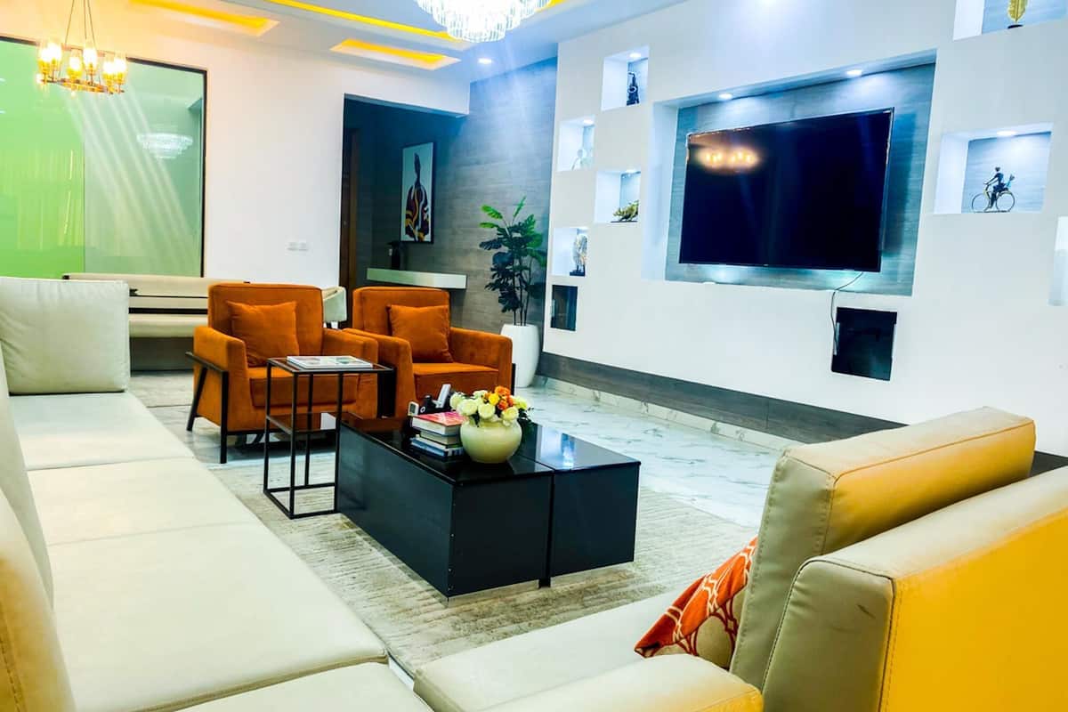 Luxury Suite | Living area