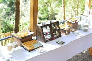 Breakfast buffet - Mơ Stay Forest Resort (Da Lat)