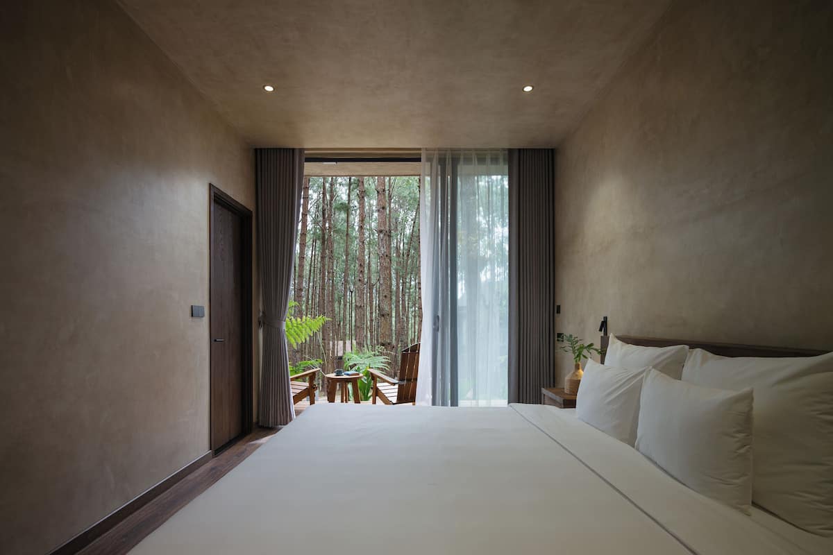 Chambre Double Deluxe, terrasse (201, 301, 401) | Salle de bain | Articles de toilette de luxe, sĂšche-cheveux, peignoirs, chaussons