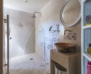 Dusche