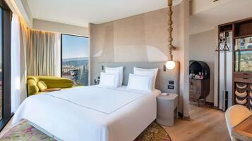 Swiss Vitality Room | Premium bedding, minibar, in-room safe, desk