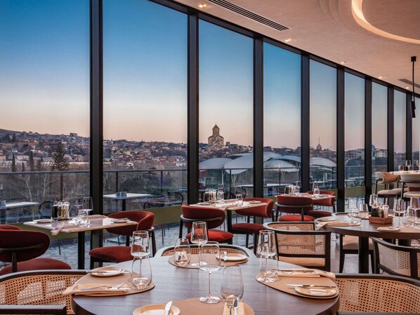 Restaurant - Swissôtel Tbilisi (Tbilisi)