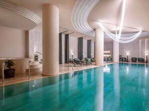 Indoor pool - Swissôtel Tbilisi (Tbilisi)