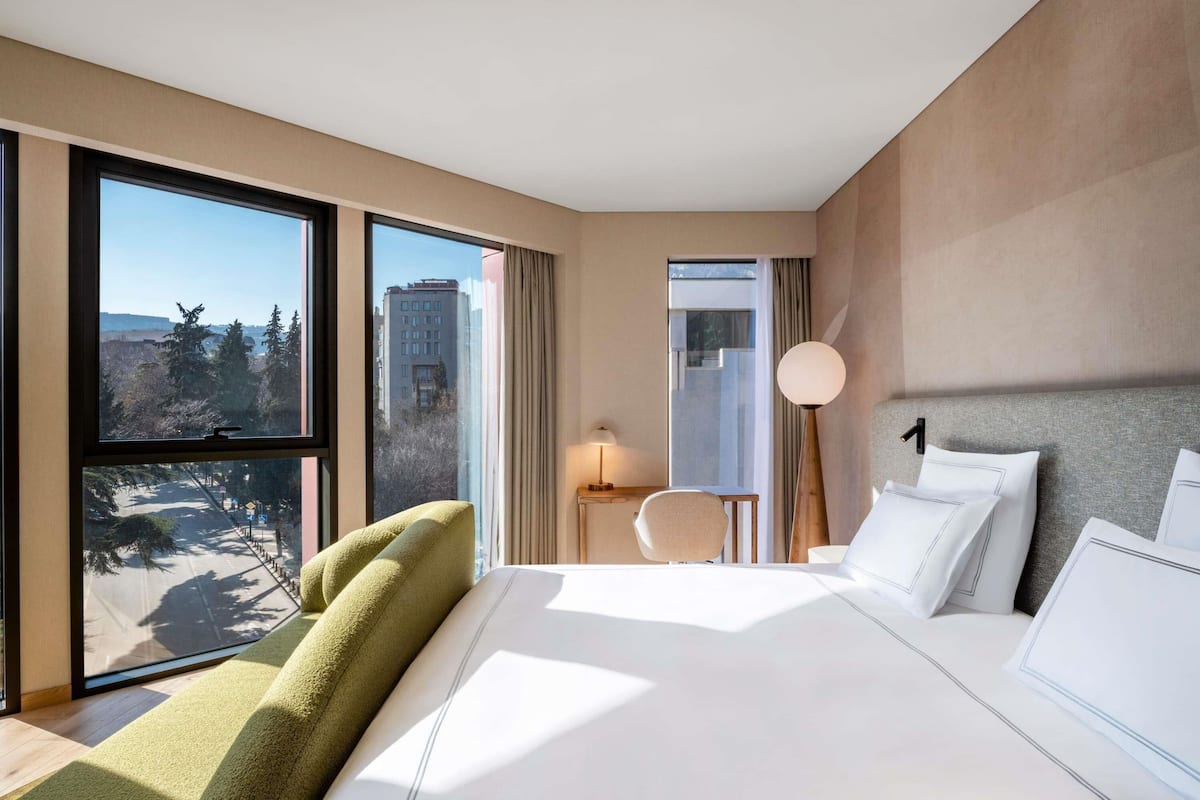 Swiss, Deluxe Room, 1 Double Bed