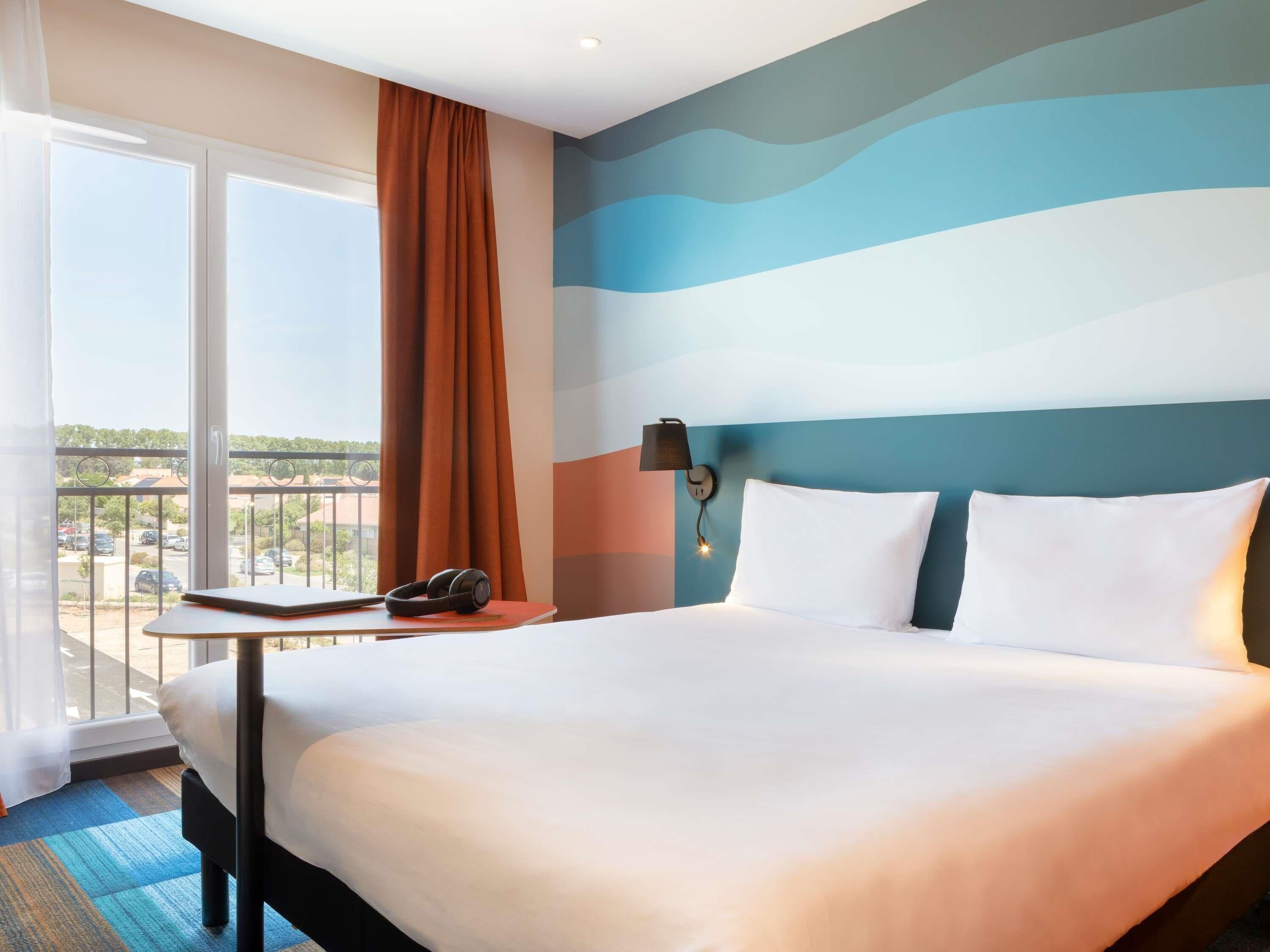 Standard Room, 1 Double Bed | Premium bedding, desk, laptop workspace, soundproofing