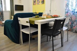 Lägenhet | Restauranger