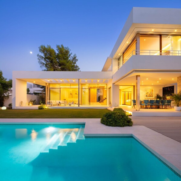 Outdoor pool - RDR234 - Amazing modern villa located minutes from beach (Marbella)