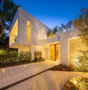 Exterior - RDR234 - Amazing modern villa located minutes from beach (Marbella)
