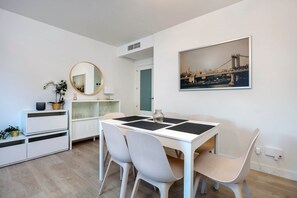 Dining - RDR274 - NEW 3 bedroom Apt with pool + near beach (Estepona)