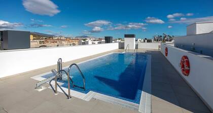 RDR274 - NEW 3 bedroom Apt with pool + near beach