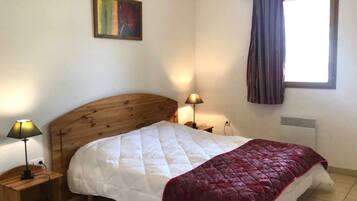 Appartamento Classic, 2 camere da letto | 2 camere, ferro/asse da stiro, Wi-Fi (a pagamento)