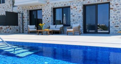 Oinolithos Luxury Villas