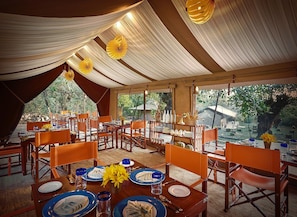 Free daily cooked-to-order breakfast - Kohima Camp Nagaland by TUTC (Kohima)