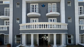 Front of property - BAGU VILLA DE MAR (Punta del Este)