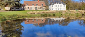 Cottage in the heart of the forest near Vierzon