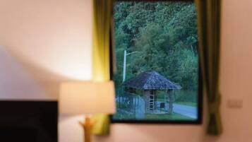 1 bedroom, cots/infant beds, free WiFi