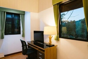 1 室のベッドルーム、ベビーベッド、WiFi (無料)