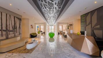 Superior Double Room | Lobby