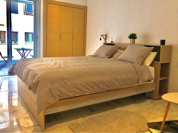 1 bedroom, premium bedding, pillowtop beds, in-room safe