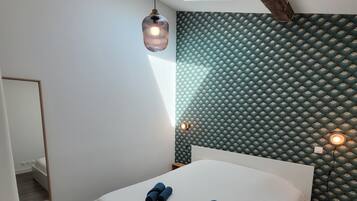 2 Schlafzimmer, Schreibtisch, BĂŒgeleisen/BĂŒgelbrett, Reisekinderbett