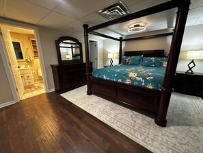 4 bedrooms, iron/ironing board, travel cot, free WiFi