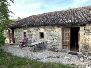 Exterior - Gites Oleandre and Lavande at Chateau FABRE VIEUX (PERN)
