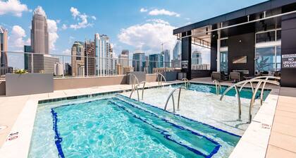 Reluxme | Elegant 2BR Condo w/ Resort Amenities