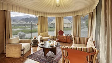 Presidential Tent, Patio (Suite) | Egyptian cotton sheets, premium bedding, memory-foam beds