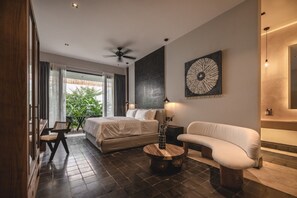 Premium bedding, down duvets, in-room safe, iron/ironing board - Hotel Sutuk (Valladolid)