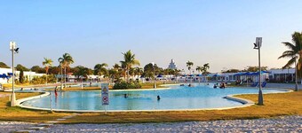 Beach Villa With Cozy Terrace