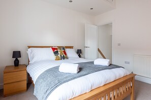 2 habitaciones, tabla de planchar con plancha y internet gratis