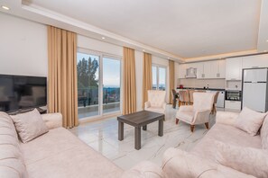 Living area - Tayla Suit (Kas)