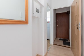 Living area - Pet-friendly Studio Gdansk by Renters (Gdansk)