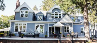 LAST MINUTE DEAL FOR AWARD WINNING COPPER KING MOUNTAIN MANSION AT DEEP DISCOUNT