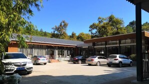 Free self-parking - Mengshiyuan Hot Spring Resort (Anning)